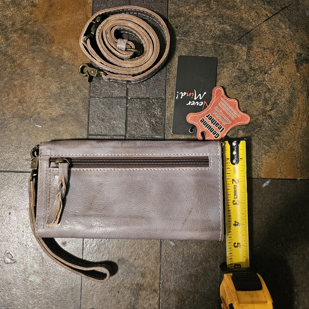 Never Mind! Leather Crossbody/Wristlet Wallet! - Picture 2 of 5